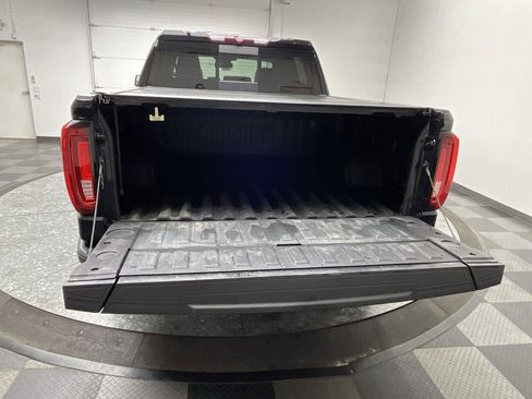 Used 2023 GMC Sierra 1500 Denali AWD/4WD image 34
