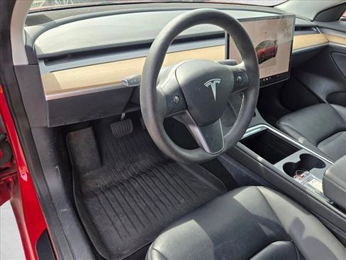 Used 2023 Tesla Model 3 Standard Range image 10