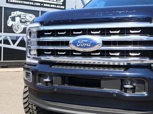 Used 2024 Ford F350 Platinum AWD/4WD image 9