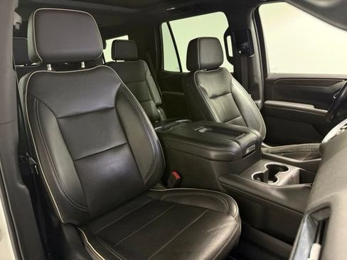 Used 2021 Chevrolet Tahoe Premier w/ Premium Package AWD/4WD image 32