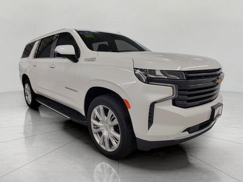 Used 2023 Chevrolet Suburban High Country AWD/4WD image 1