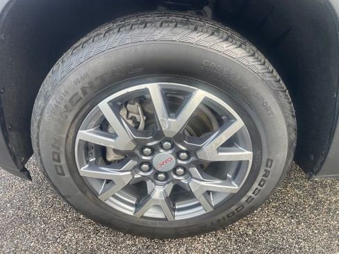 Used 2023 GMC Acadia SLT w/ Trailering Package image 46