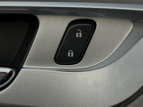 Used 2014 Chevrolet Equinox LTZ FWD image 48
