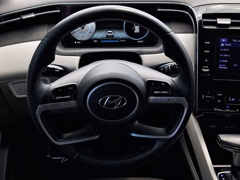 Used 2022 Hyundai Tucson SEL w/ Convenience Package FWD image 14