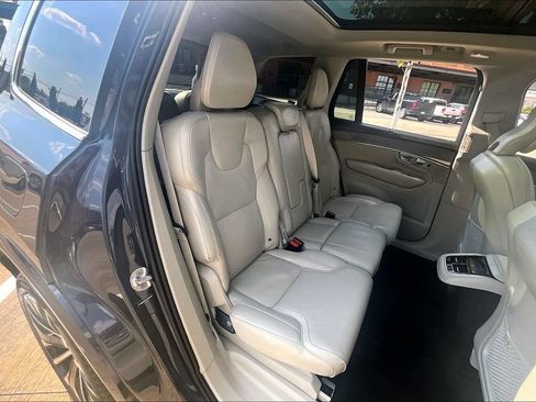 Used 2026 Volvo XC90 B6 Ultra AWD/4WD image 37