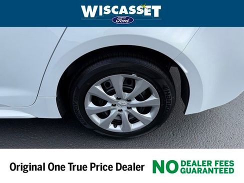 Used 2024 Toyota Corolla LE image 20