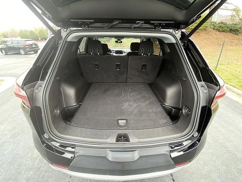 Used 2021 Chevrolet Blazer LT image 22