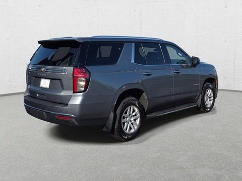 Used 2022 Chevrolet Tahoe LT w/ Luxury Package image 5