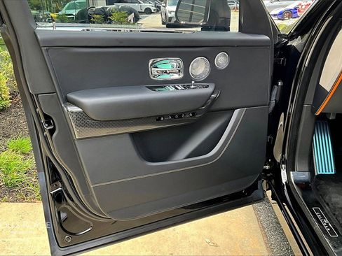 Certified 2025 Rolls-Royce Cullinan Black Badge image 20