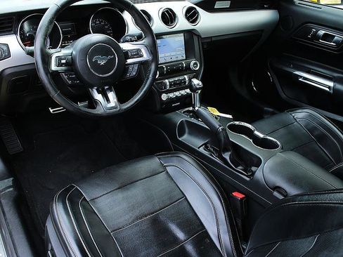 Used 2016 Ford Mustang GT Premium w/ Equipment Group 401A image 16