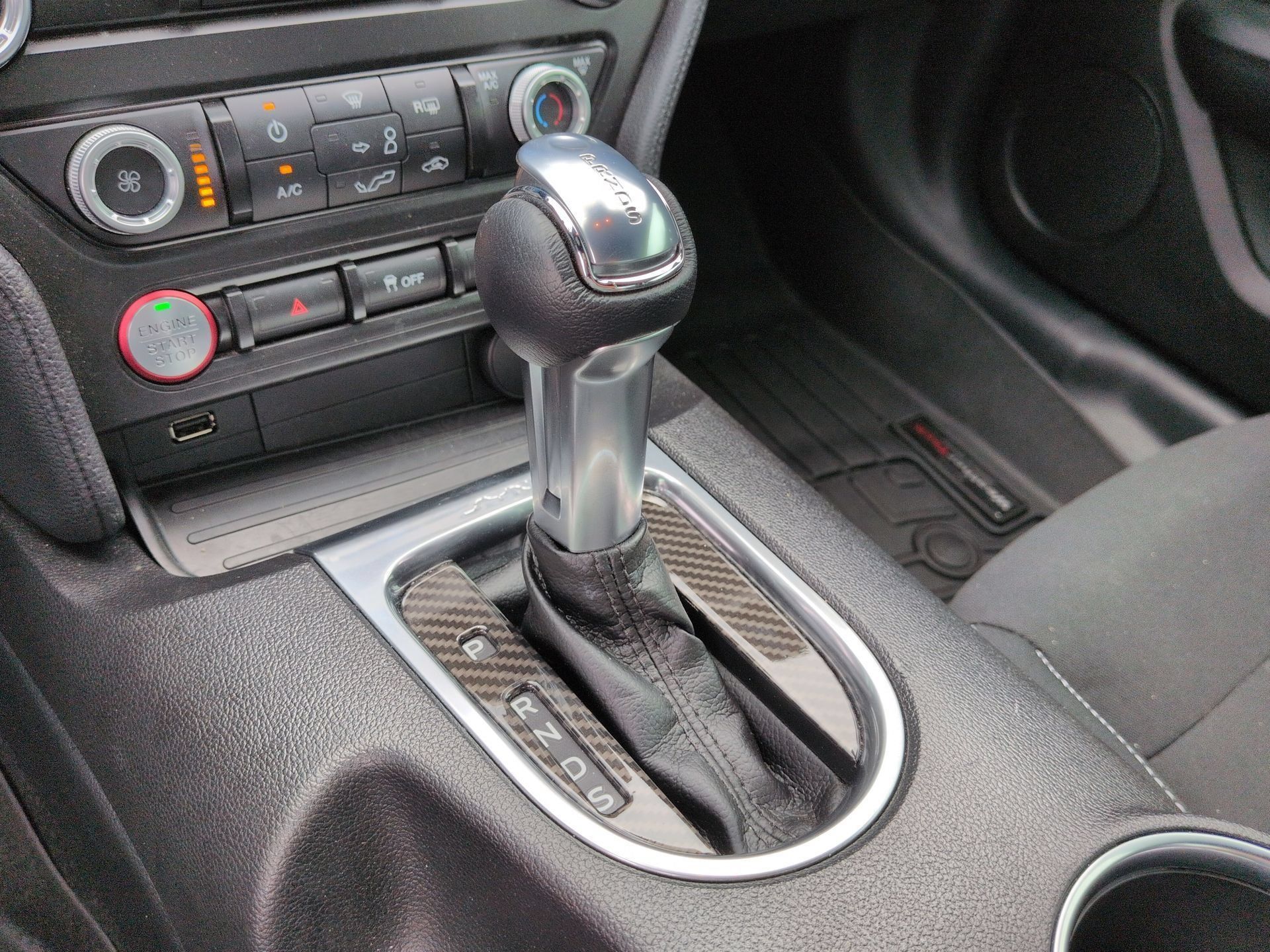 Used 2021 Ford Mustang Coupe RWD image 15