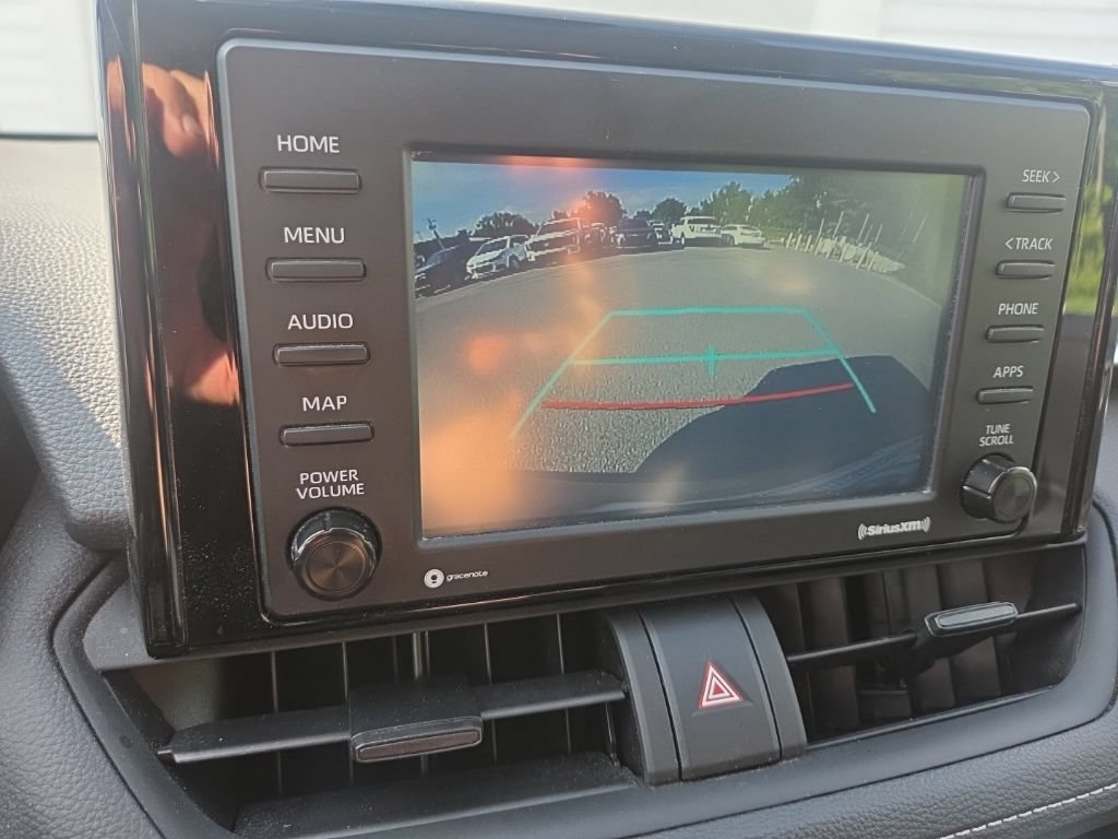 Used 2021 Toyota RAV4 LE w/ Carpet Mat Package (TMS) FWD image 11