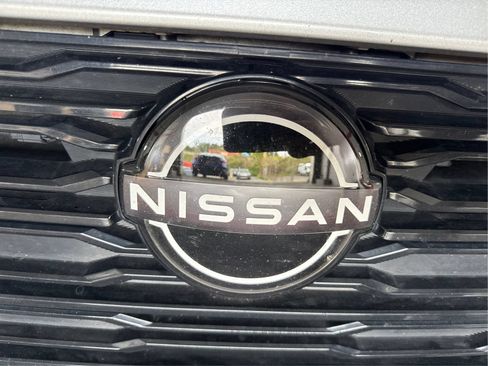 Used 2023 Nissan Altima 2.5 SV FWD image 24