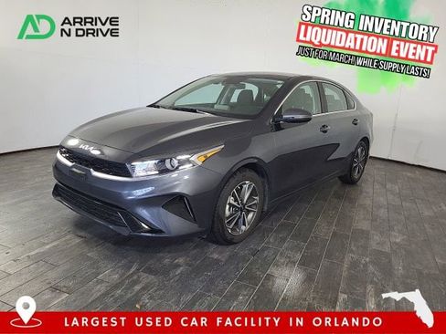 Used 2024 Kia Forte LXS image 1