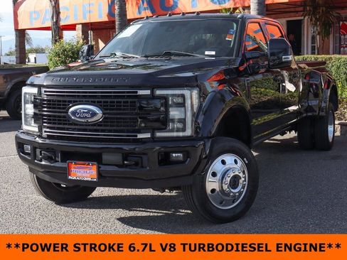 Used 2017 Ford F450 Lariat w/ Lariat Ultimate Package AWD/4WD image 3