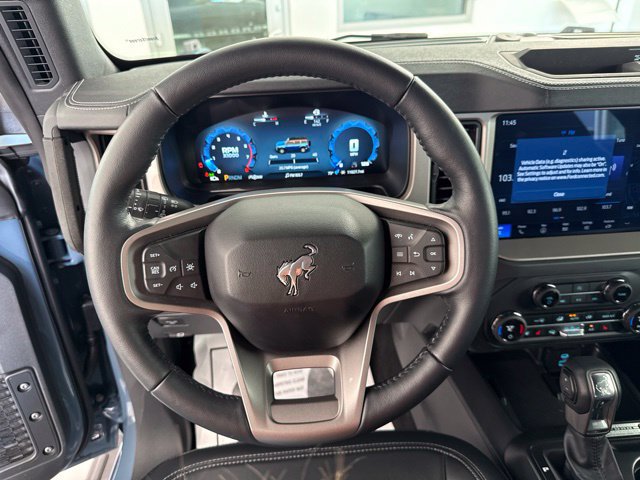 Used 2025 Ford Bronco Outer Banks AWD/4WD image 23