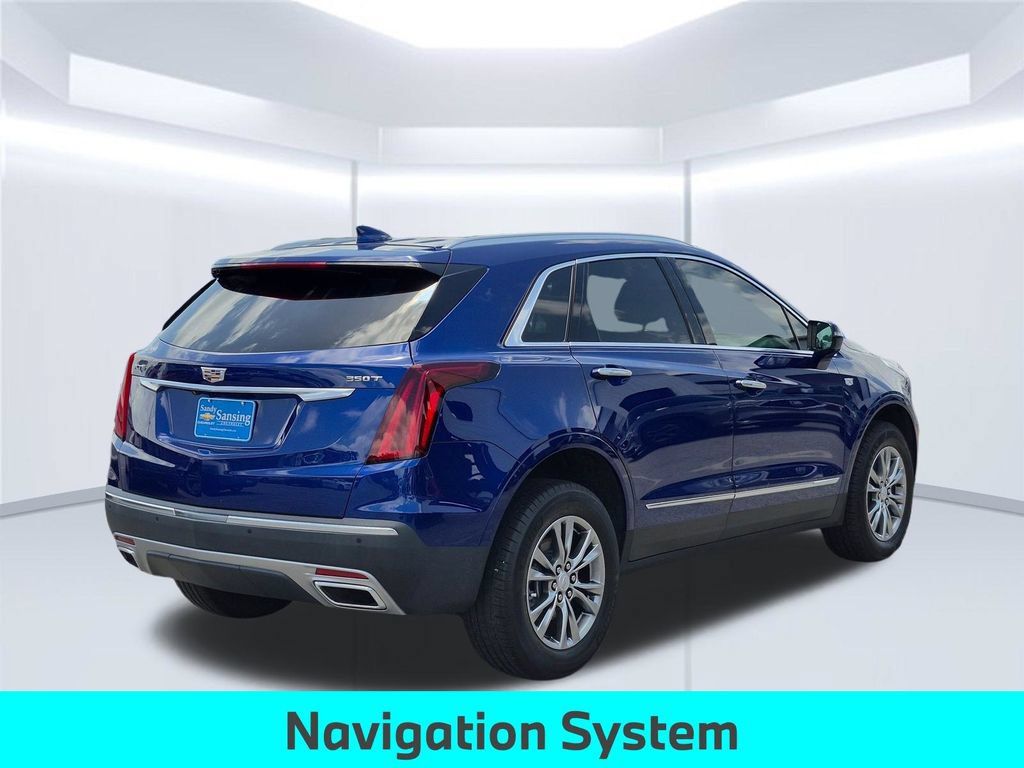 Used 2023 Cadillac XT5 Premium Luxury FWD image 6