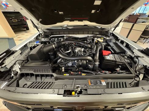Used 2025 Ford Bronco Raptor AWD/4WD image 32