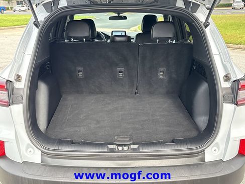Used 2025 Ford Escape ST-Line FWD image 23
