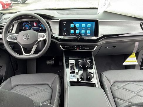 New 2026 Volkswagen Atlas Cross Sport SE AWD/4WD image 8