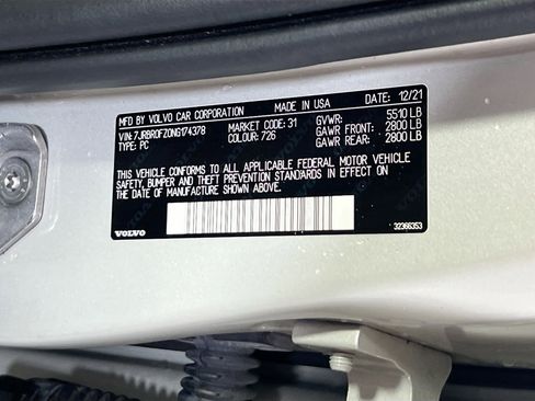 Used 2022 Volvo S60 T8 R-Design Expression w/ Premium Package image 33