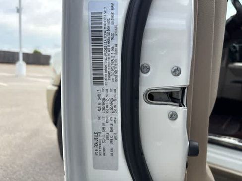 Used 2017 RAM 2500 Longhorn AWD/4WD image 25