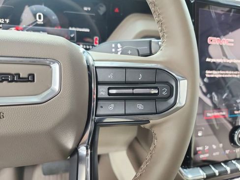 New 2026 GMC Yukon Denali w/ Sun & Power Step Package AWD/4WD image 25