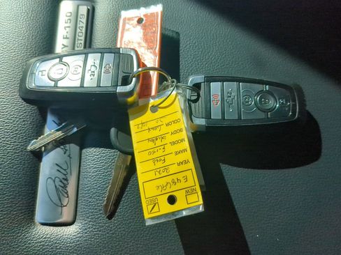 Used 2021 Ford F150 Lariat w/ Equipment Group 502A High image 28