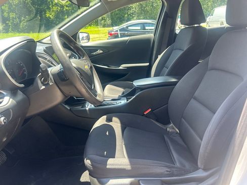 Used 2024 Chevrolet Malibu LS FWD image 8
