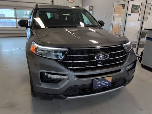 Certified 2023 Ford Explorer XLT w/ Equipment Group 202A AWD/4WD image 43