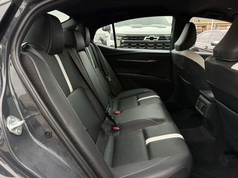 Used 2026 Toyota Camry SE w/ Convenience Package FWD image 32