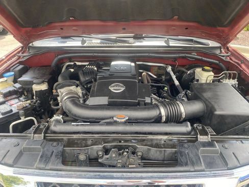 Used 2017 Nissan Frontier SV AWD/4WD image 2