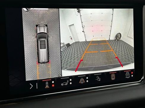 Used 2024 GMC Yukon XL Denali Ultimate image 6