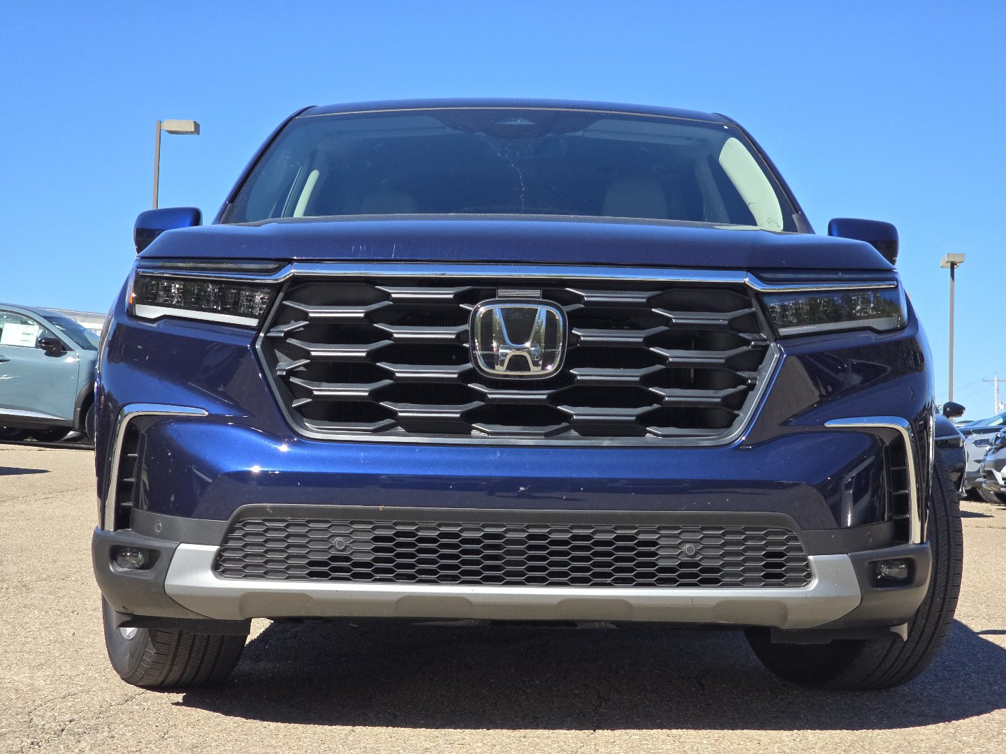 Used 2025 Honda Pilot EX-L image 12