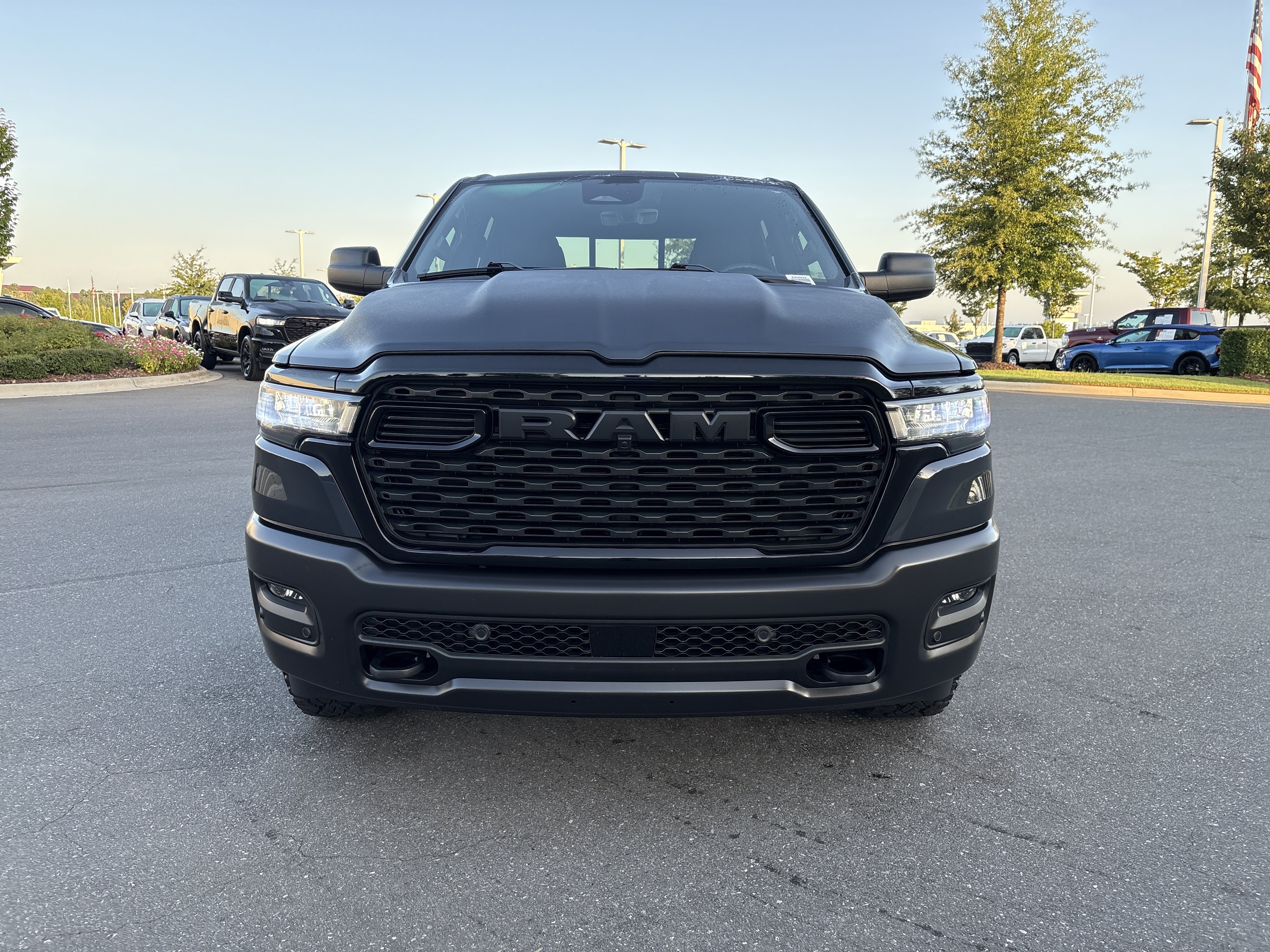 Used 2026 RAM 1500 Warlock AWD/4WD image 3