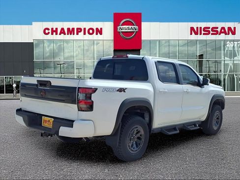 New 2026 Nissan Frontier PRO-4X w/ Pro-4x Convenience Package image 5