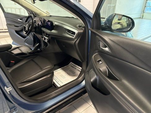Used 2024 Buick Encore GX Sport Touring w/ Comfort Package FWD image 27