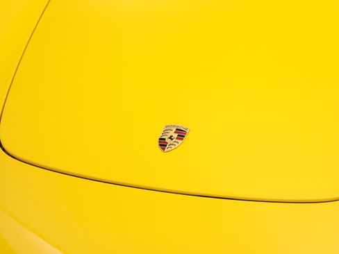 Used 2005 Porsche Carrera GT RWD image 13
