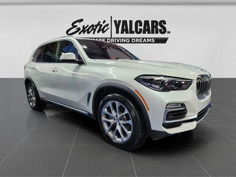 Used 2019 BMW X5 xDrive40i w/ Convenience Package AWD/4WD image 2