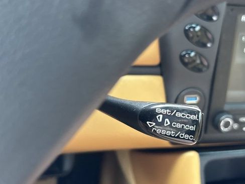 Used 2001 Porsche Boxster RWD image 21