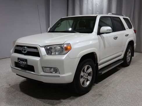 Used 2013 Toyota 4Runner SR5 image 5