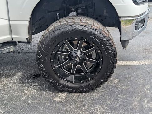 Used 2024 Ford F150 XLT image 9