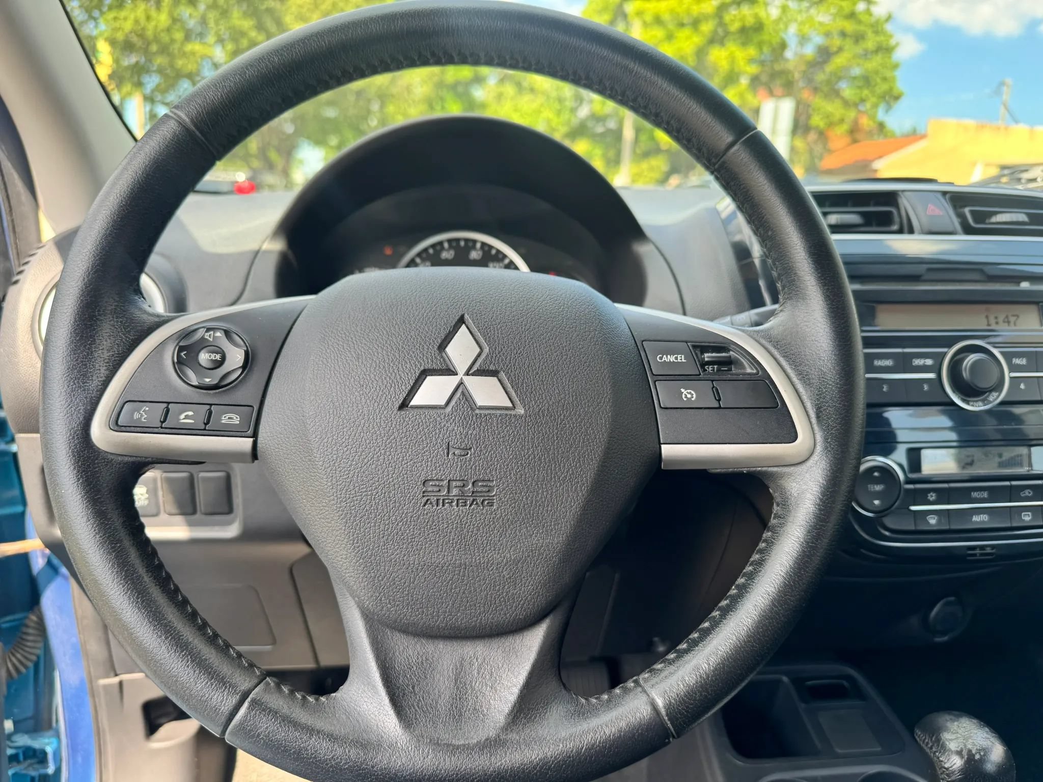 Used 2015 Mitsubishi Mirage ES FWD image 25