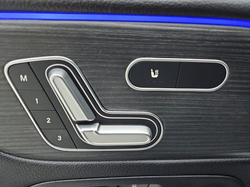 Certified 2026 Mercedes-Benz GLB 250 image 22