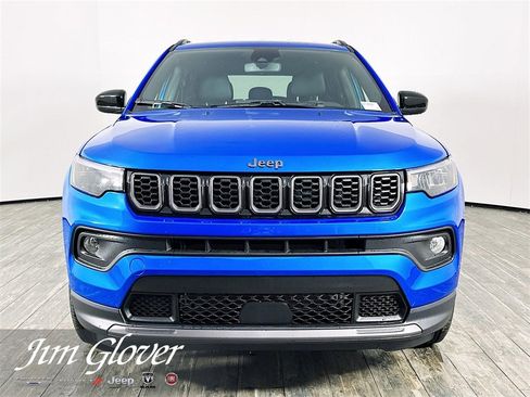 New 2026 Jeep Compass Latitude image 2