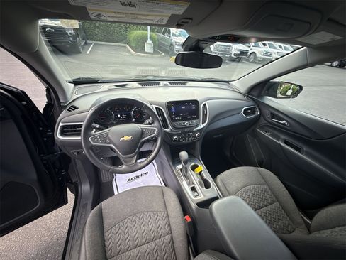 Used 2022 Chevrolet Equinox LT image 19
