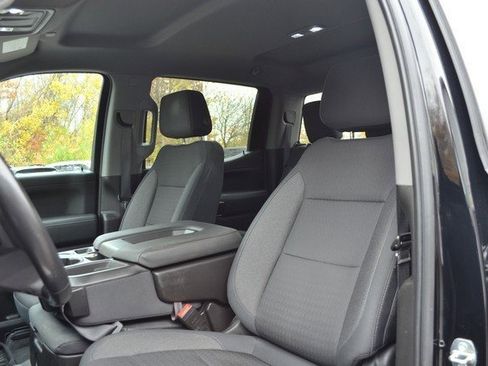 Used 2020 Chevrolet Silverado 1500 RST image 18