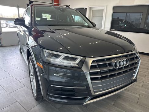 Used 2019 Audi Q5 2.0T Premium Plus w/ Premium Plus Package image 1