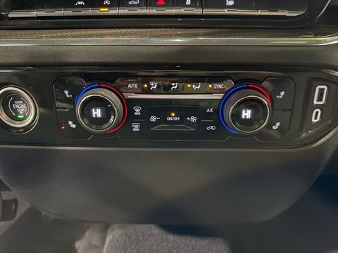 Used 2022 Chevrolet Silverado 1500 LT w/ Protection Package image 21