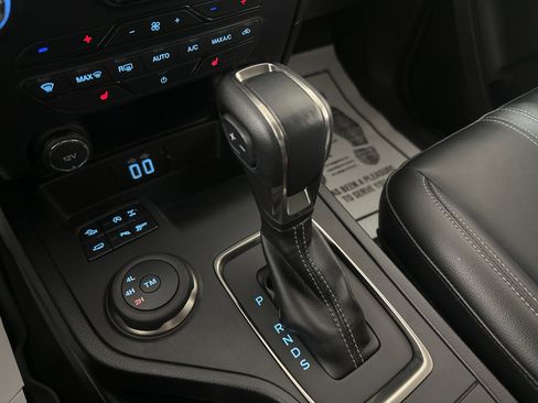 Used 2019 Ford Ranger Lariat w/ Equipment Group 501A Mid image 21